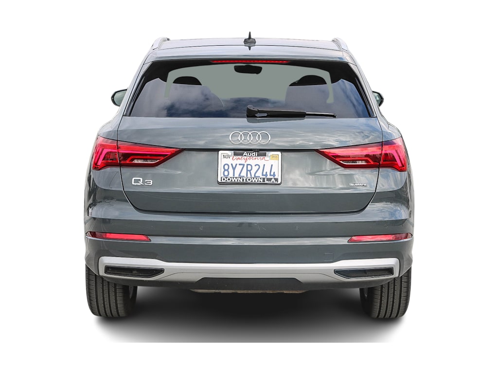 Thumbnail: 2022 Audi Q3 - 4