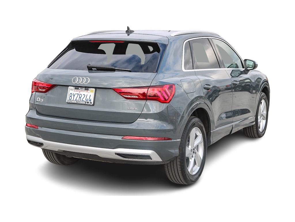 Thumbnail: 2022 Audi Q3 - 20