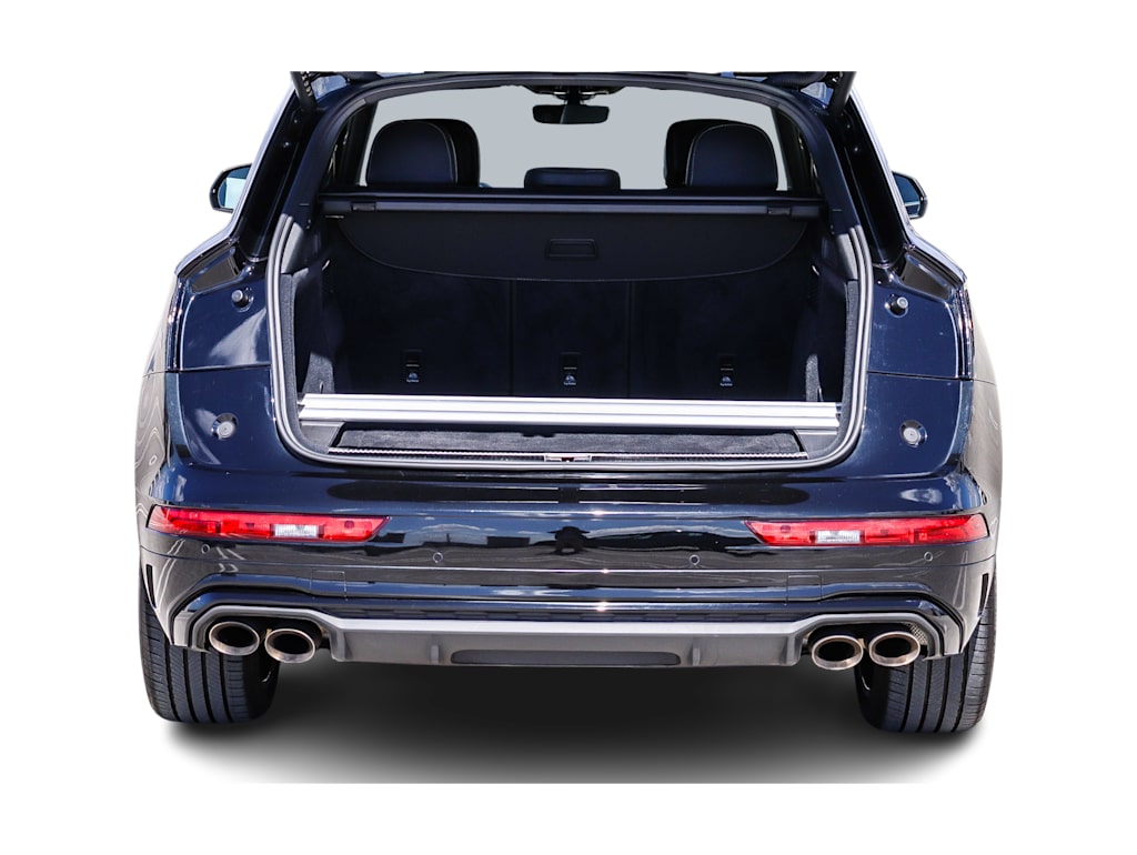 Thumbnail: 2024 Audi SQ5 - 17