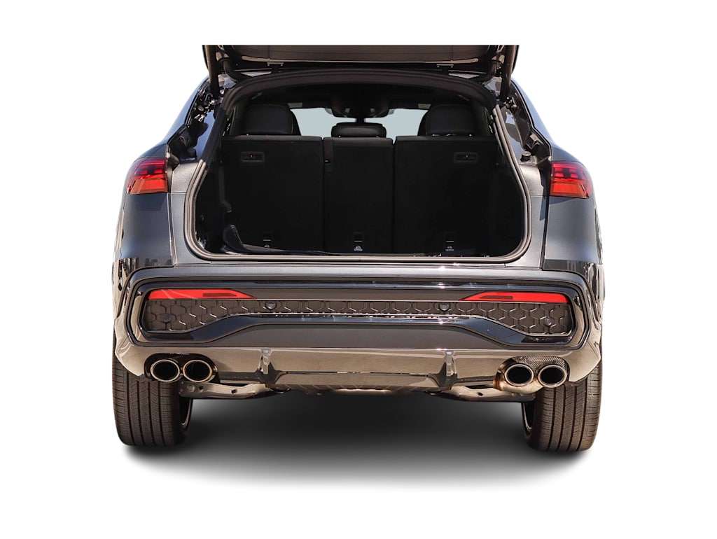Thumbnail: 2026 Audi SQ5 - 13