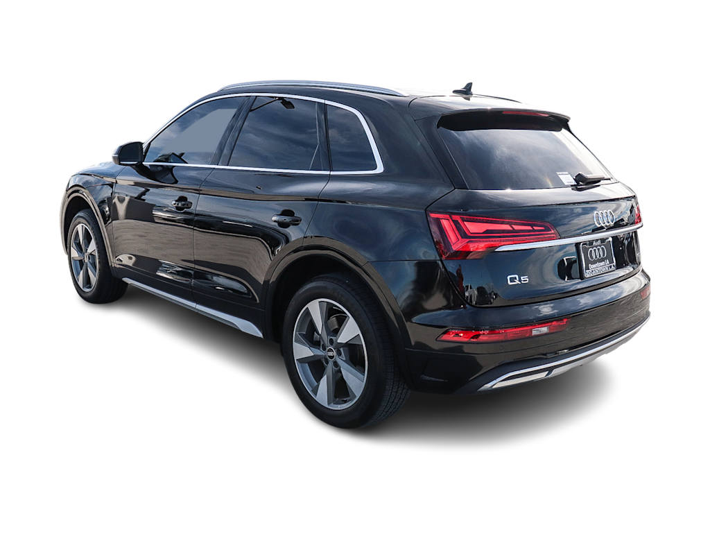 Thumbnail: 2023 Audi Q5 - 3