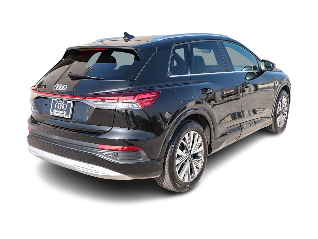 Thumbnail: 2023 Audi Q4 e-tron - 20