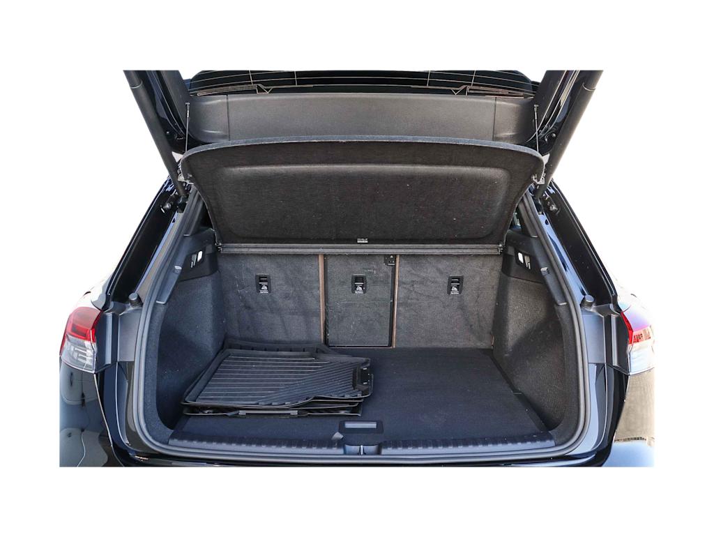 Thumbnail: 2024 Audi Q4 e-tron - 15