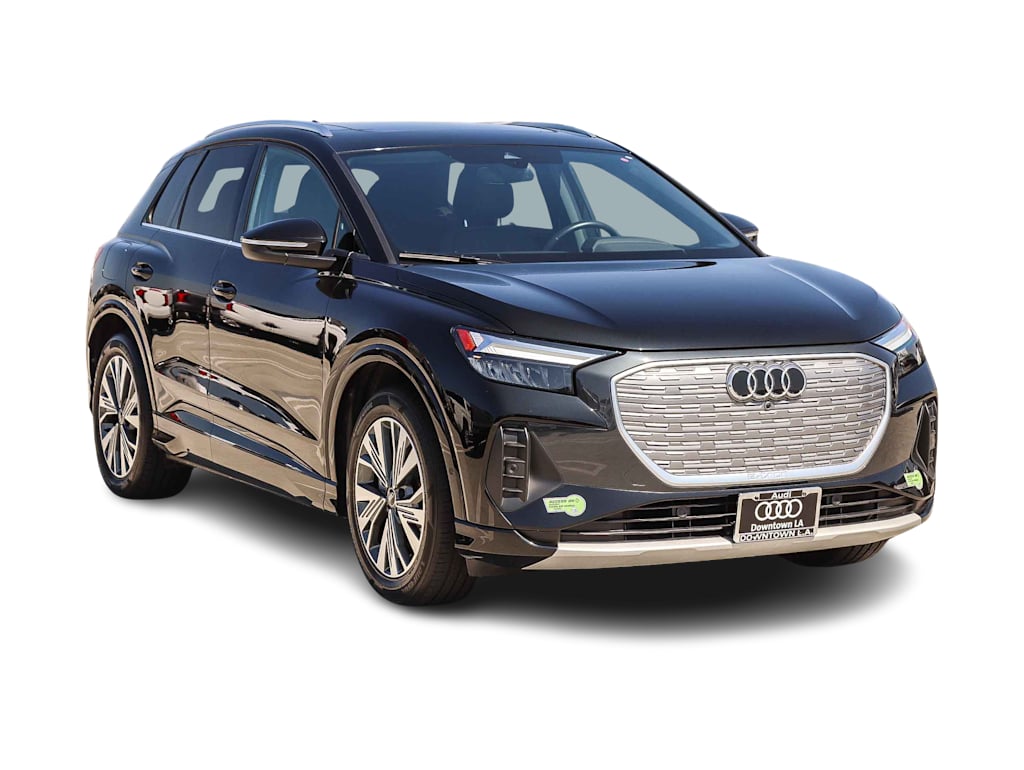 Thumbnail: 2023 Audi Q4 e-tron - 19