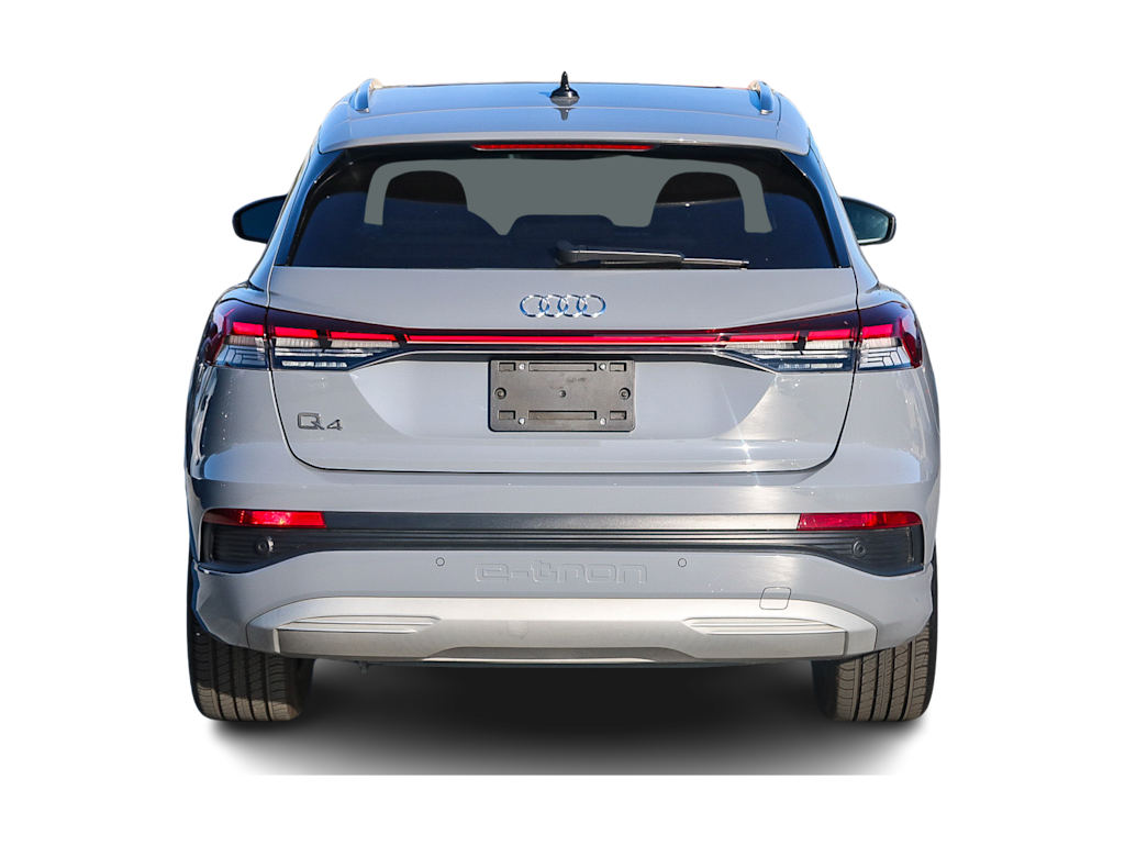Thumbnail: 2023 Audi Q4 e-tron - 4