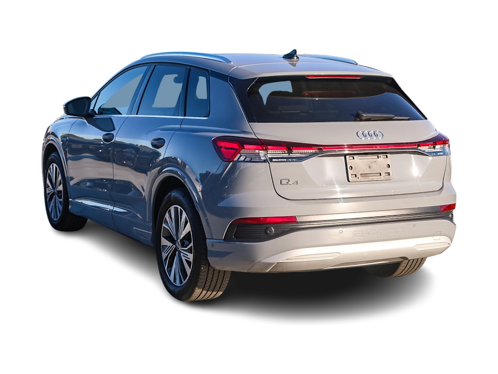 Thumbnail: 2023 Audi Q4 e-tron - 3