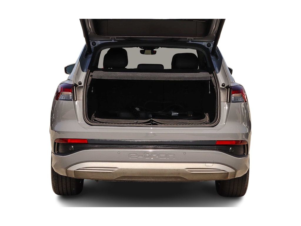 Thumbnail: 2023 Audi Q4 e-tron - 16
