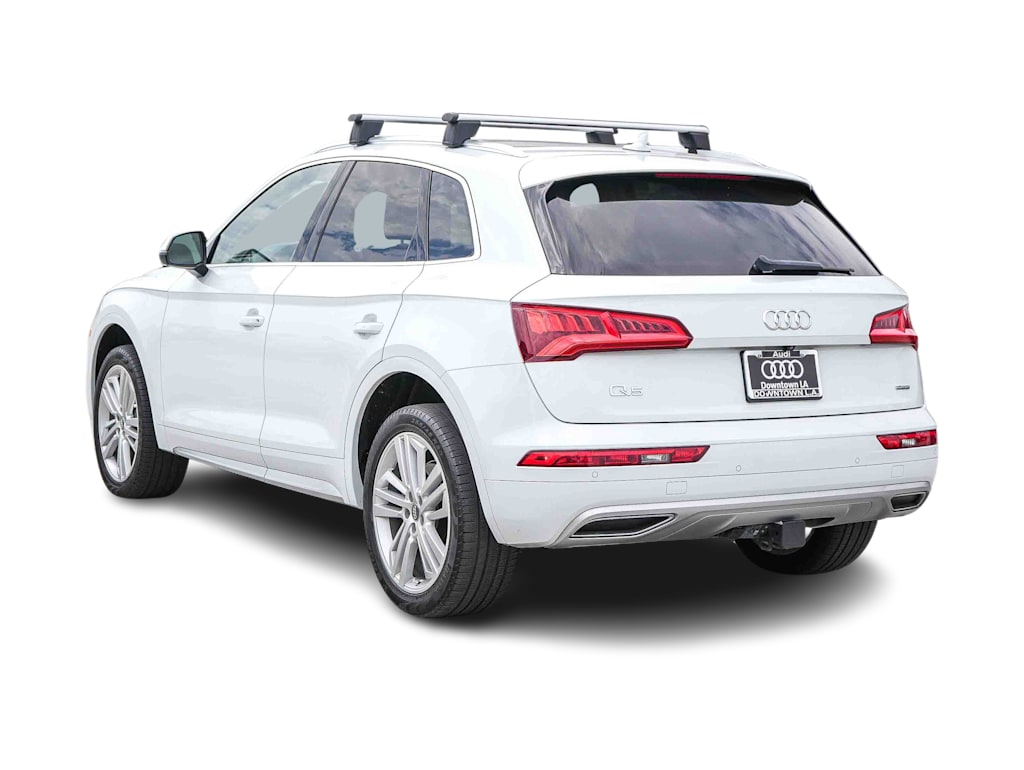 Thumbnail: 2020 Audi Q5 - 3
