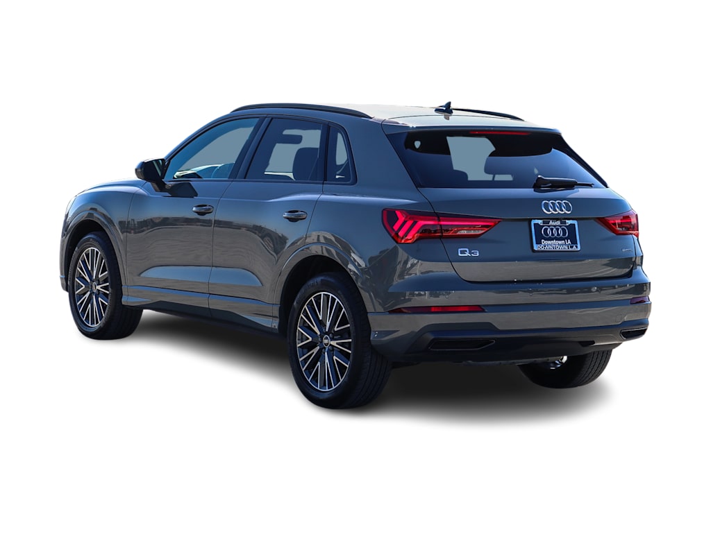 Thumbnail: 2024 Audi Q3 - 3