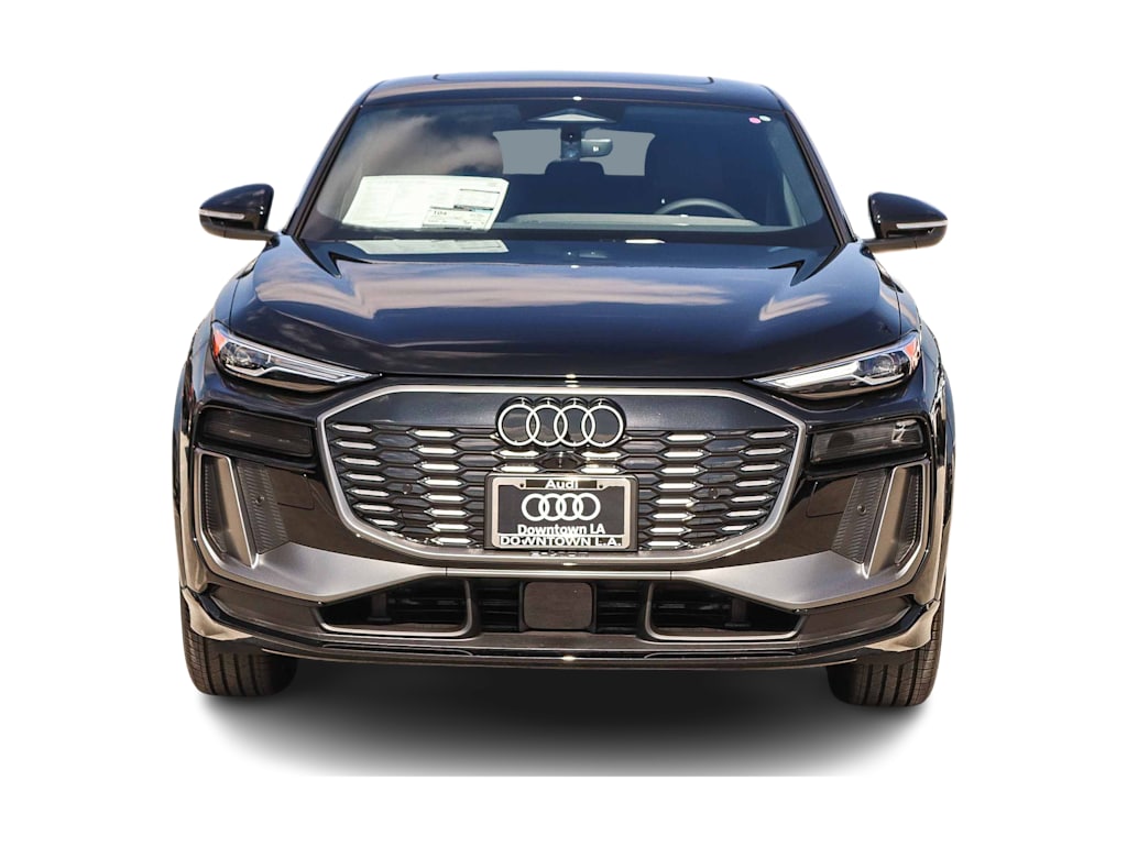 Thumbnail: 2027 Audi Q6 e-tron - 5