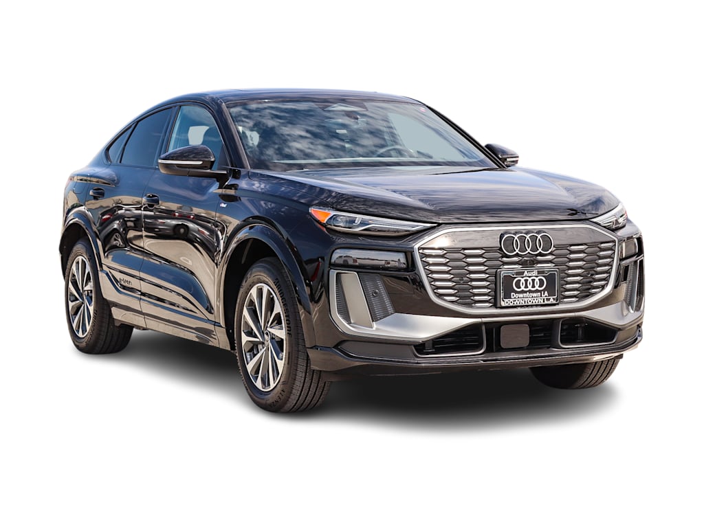 Thumbnail: 2027 Audi Q6 e-tron - 15