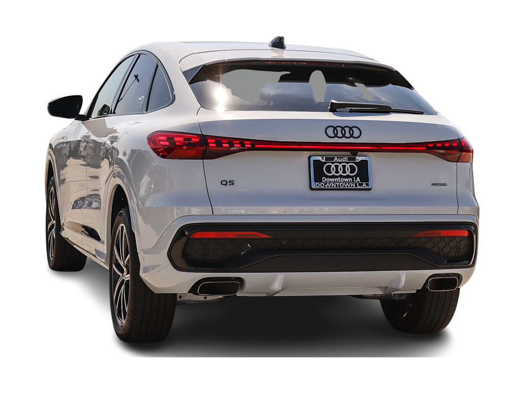 Thumbnail: 2026 Audi Q5 - 3