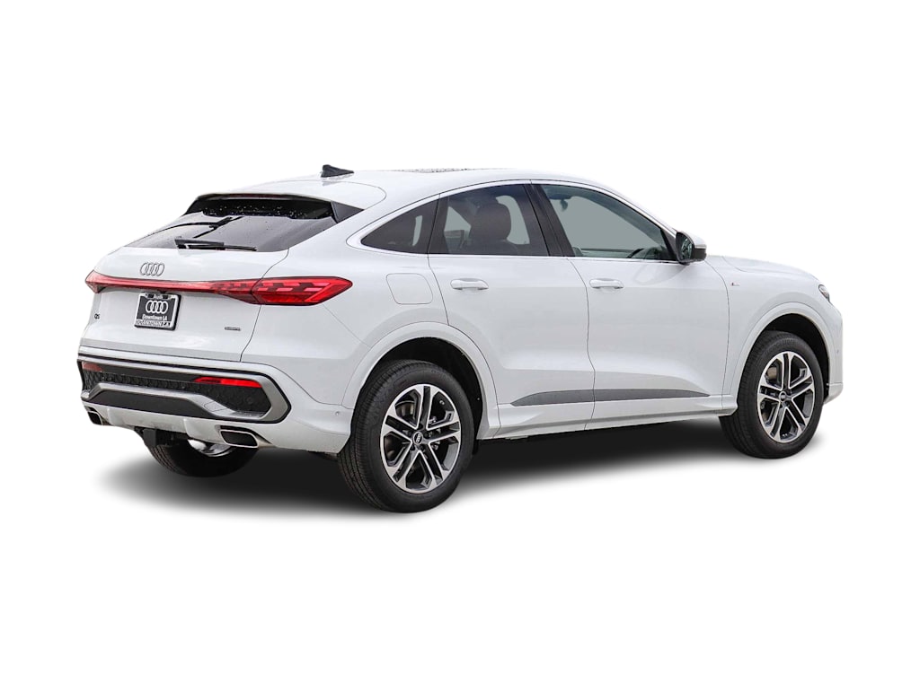 Thumbnail: 2026 Audi Q5 - 18