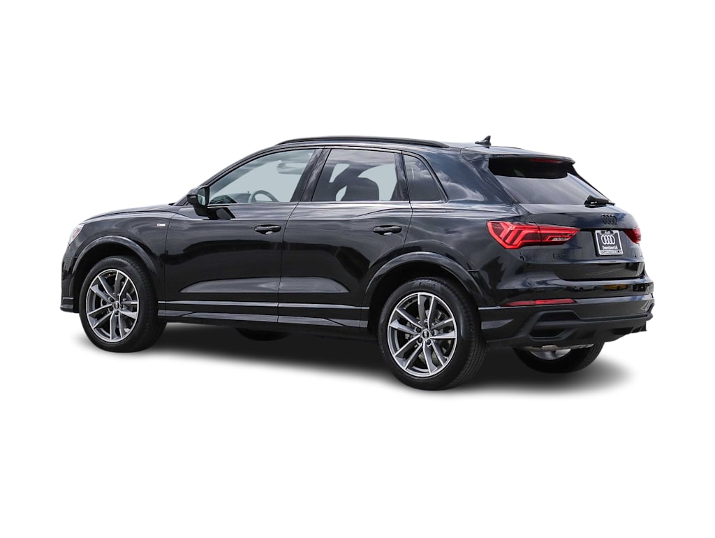 Thumbnail: 2025 Audi Q3 - 3