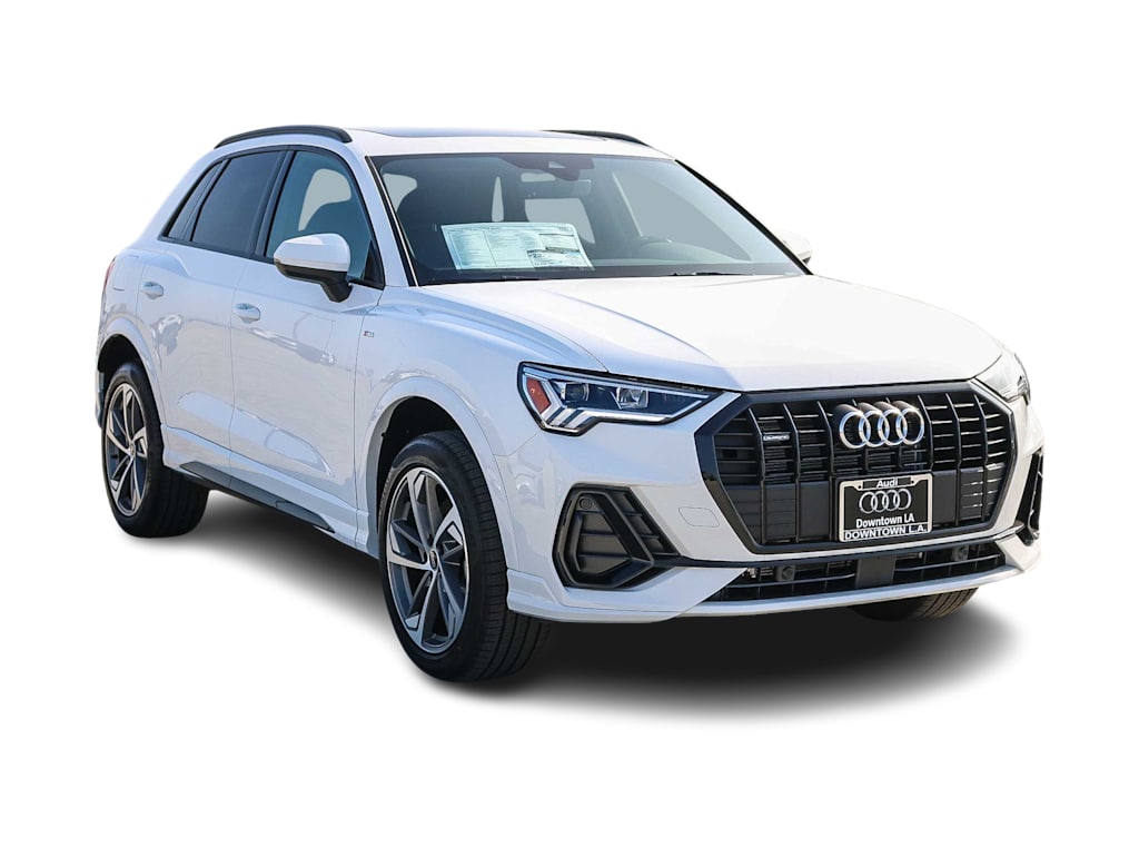 Thumbnail: 2025 Audi Q3 - 16