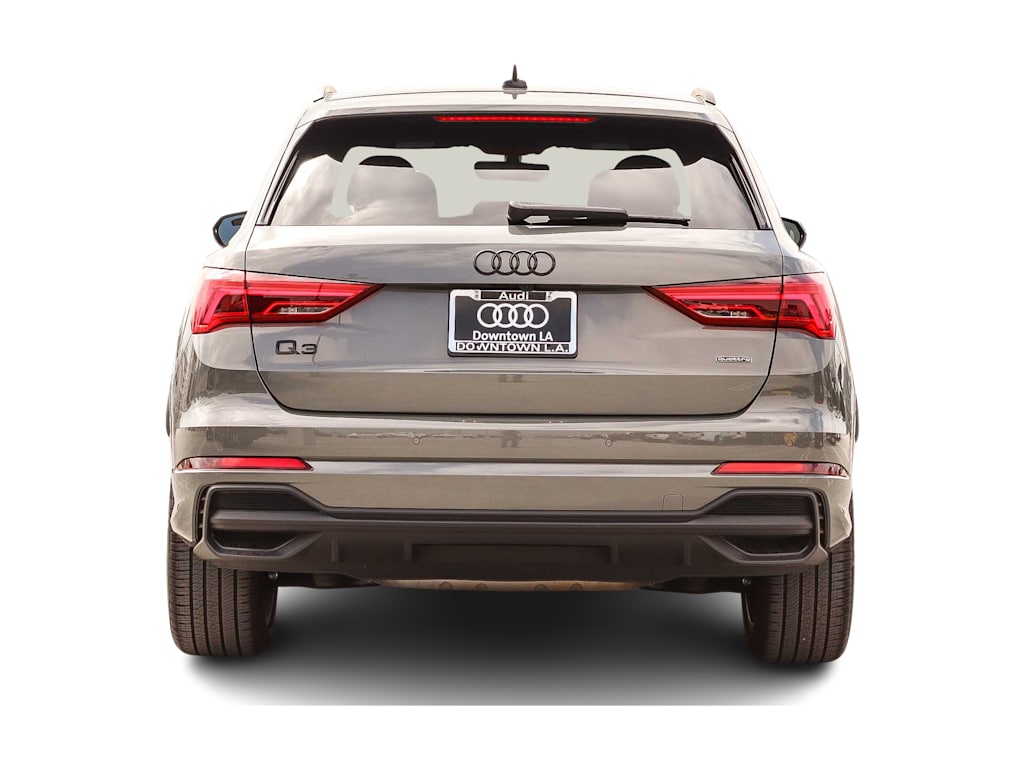 Thumbnail: 2025 Audi Q3 - 4