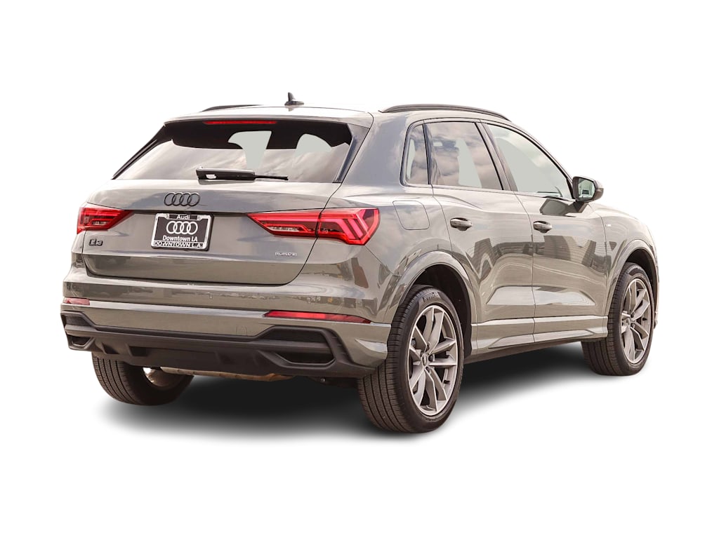 Thumbnail: 2025 Audi Q3 - 18