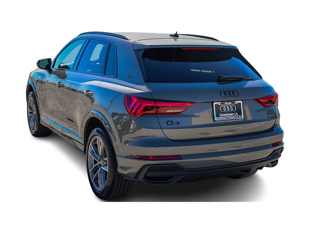 Thumbnail: 2025 Audi Q3 - 3