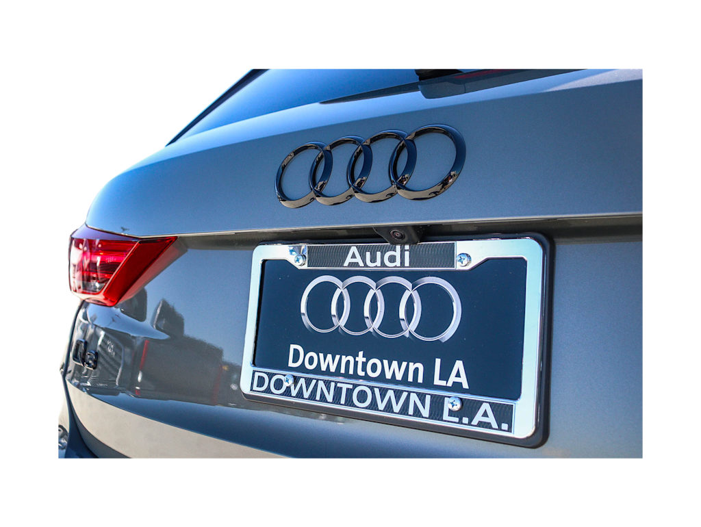 Thumbnail: 2025 Audi Q3 - 24