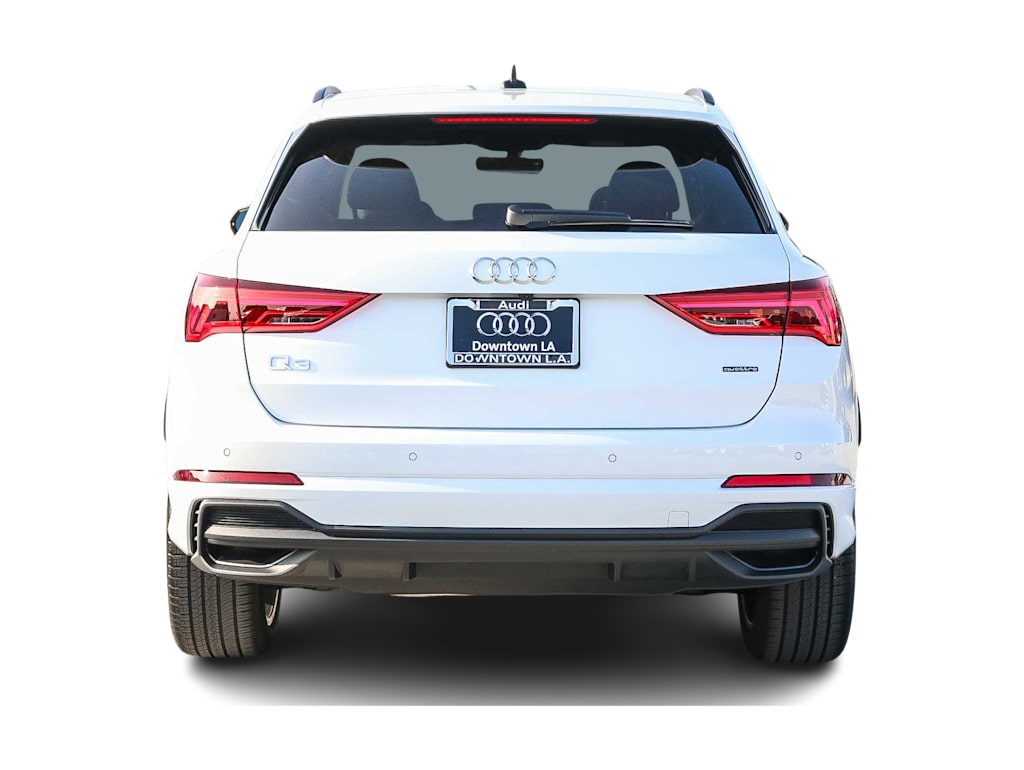 Thumbnail: 2025 Audi Q3 - 4