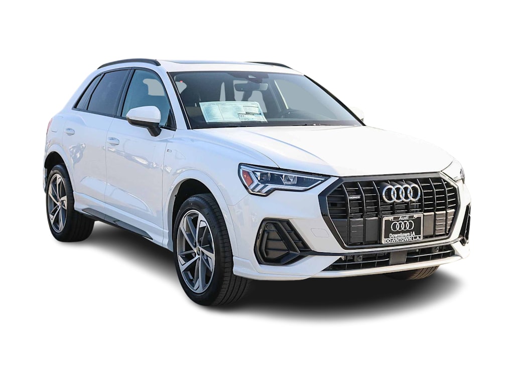 Thumbnail: 2025 Audi Q3 - 17