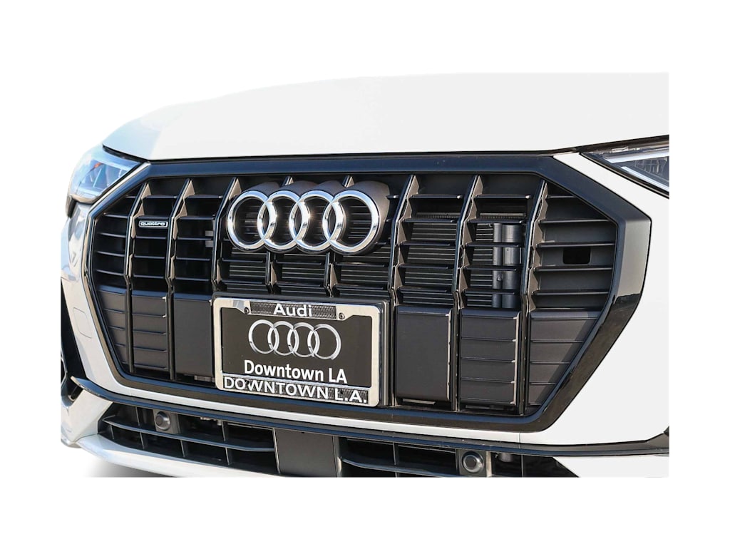 Thumbnail: 2025 Audi Q3 - 20