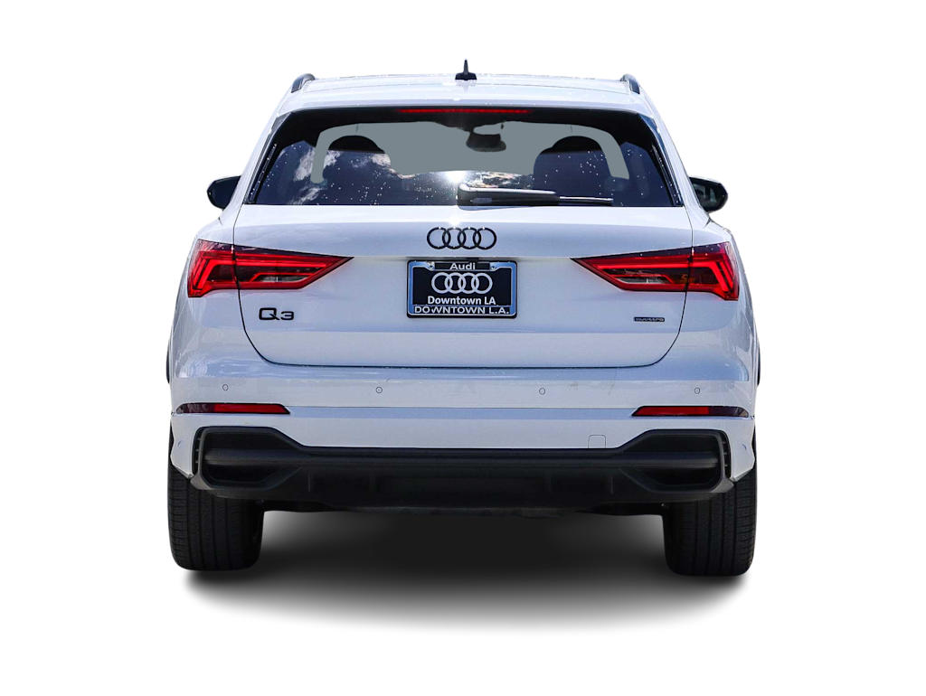 Thumbnail: 2025 Audi Q3 - 4