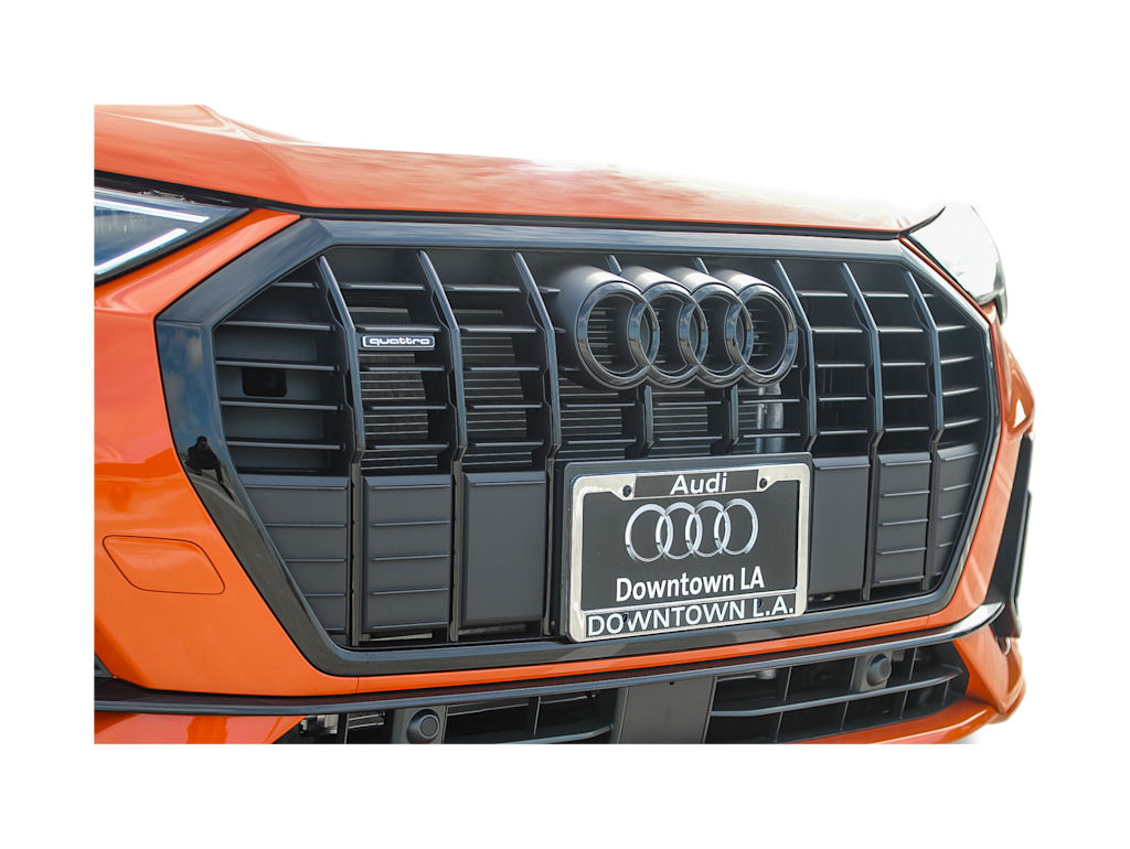 Thumbnail: 2025 Audi Q3 - 19