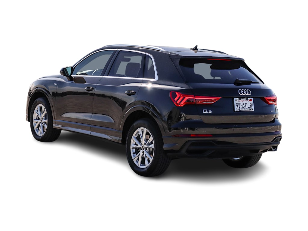 Thumbnail: 2025 Audi Q3 - 3