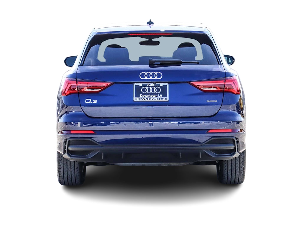 Thumbnail: 2025 Audi Q3 - 4