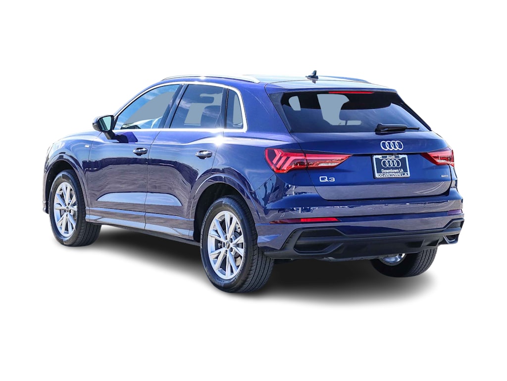 Thumbnail: 2025 Audi Q3 - 3