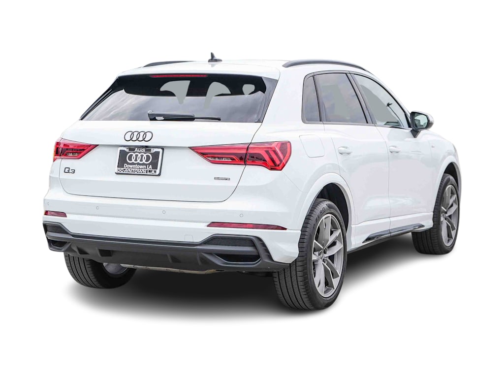Thumbnail: 2025 Audi Q3 - 22
