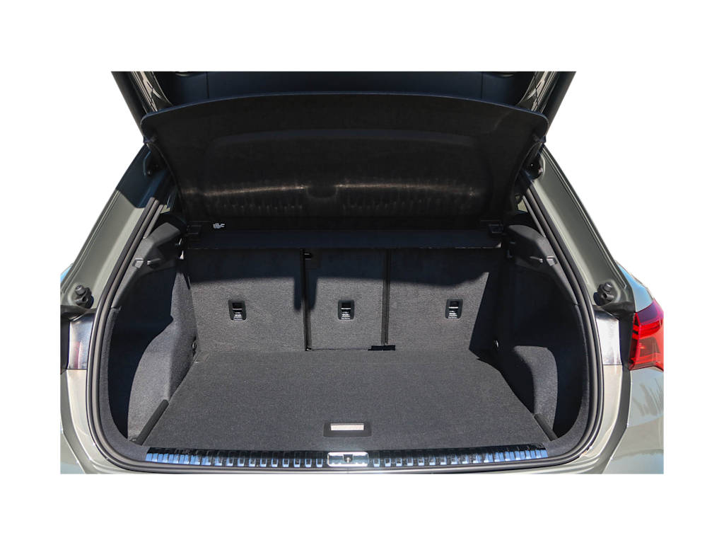 Thumbnail: 2025 Audi Q3 - 17