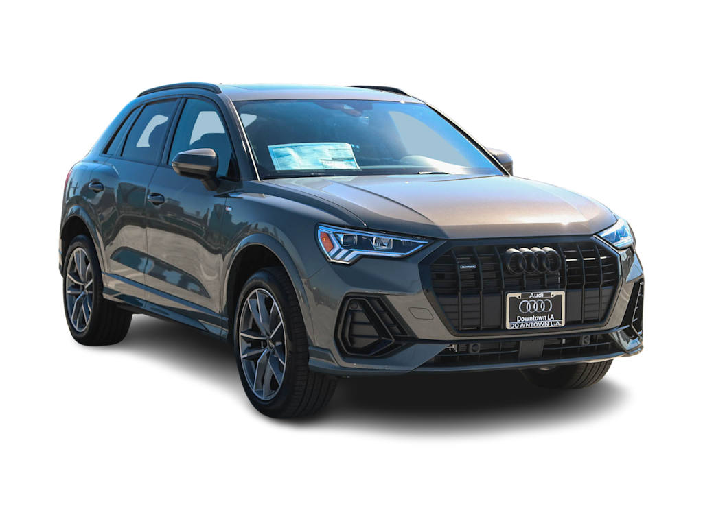 Thumbnail: 2025 Audi Q3 - 19