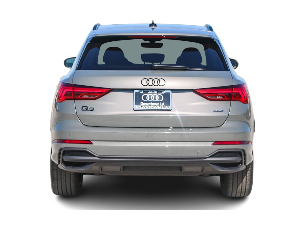 Thumbnail: 2025 Audi Q3 - 4