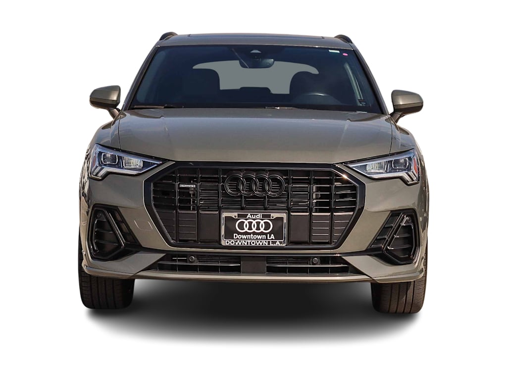 Thumbnail: 2023 Audi Q3 - 17