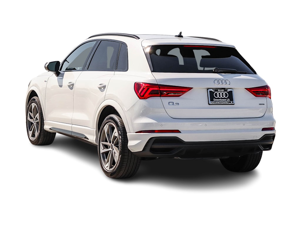 Thumbnail: 2025 Audi Q3 - 3