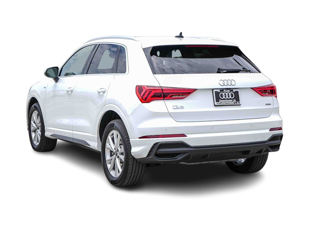 Thumbnail: 2025 Audi Q3 - 3