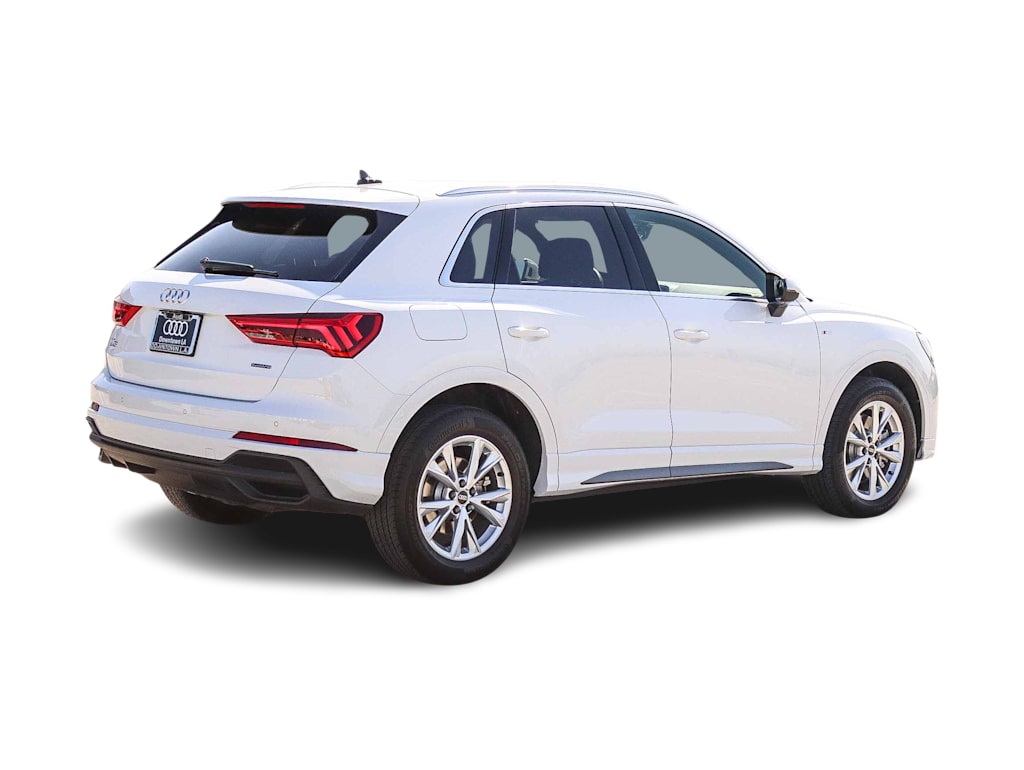 Thumbnail: 2025 Audi Q3 - 19