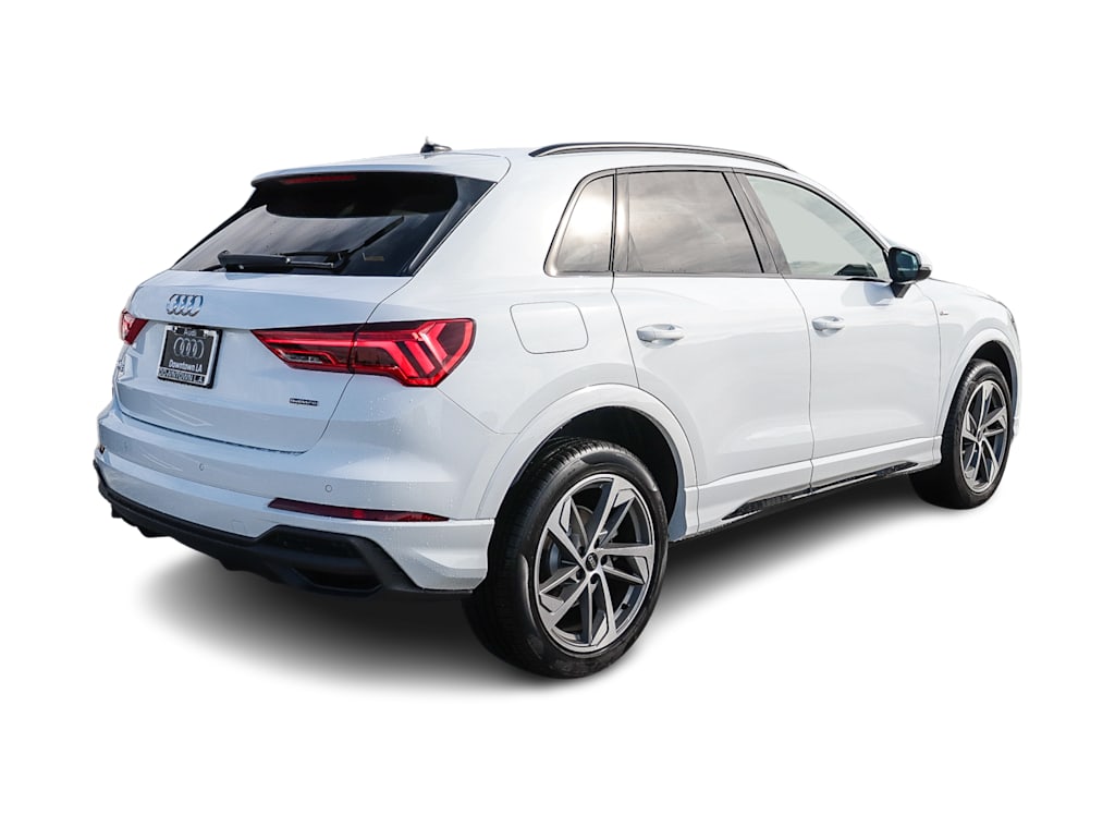 Thumbnail: 2025 Audi Q3 - 23