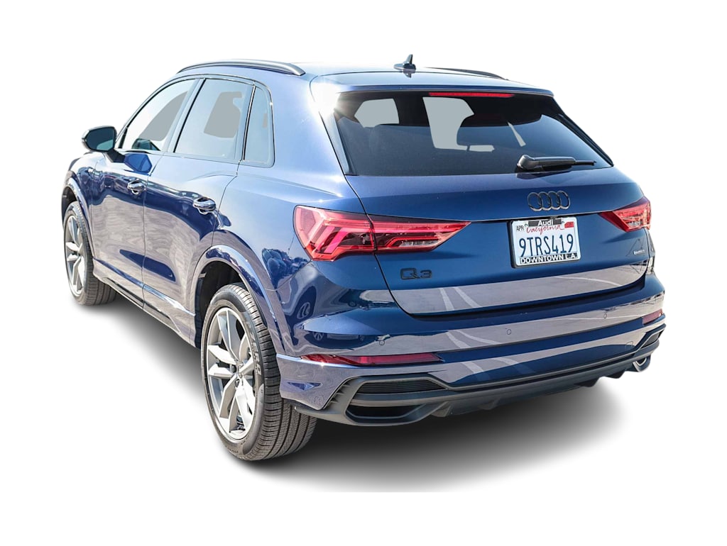 Thumbnail: 2025 Audi Q3 - 3