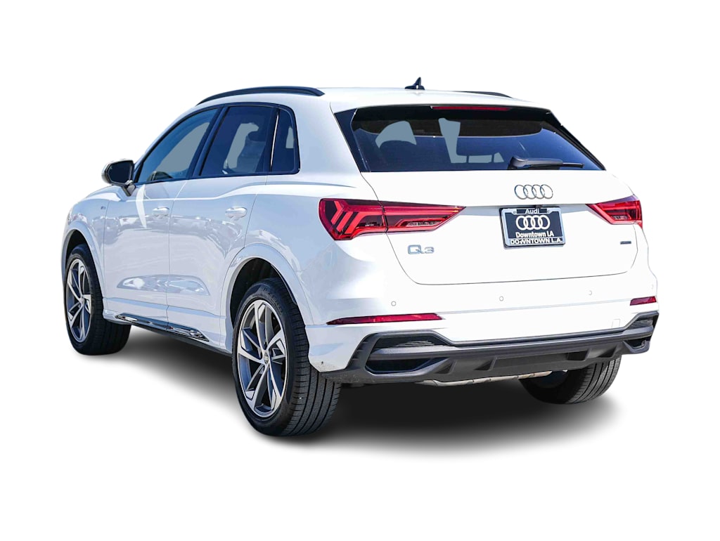 Thumbnail: 2025 Audi Q3 - 3