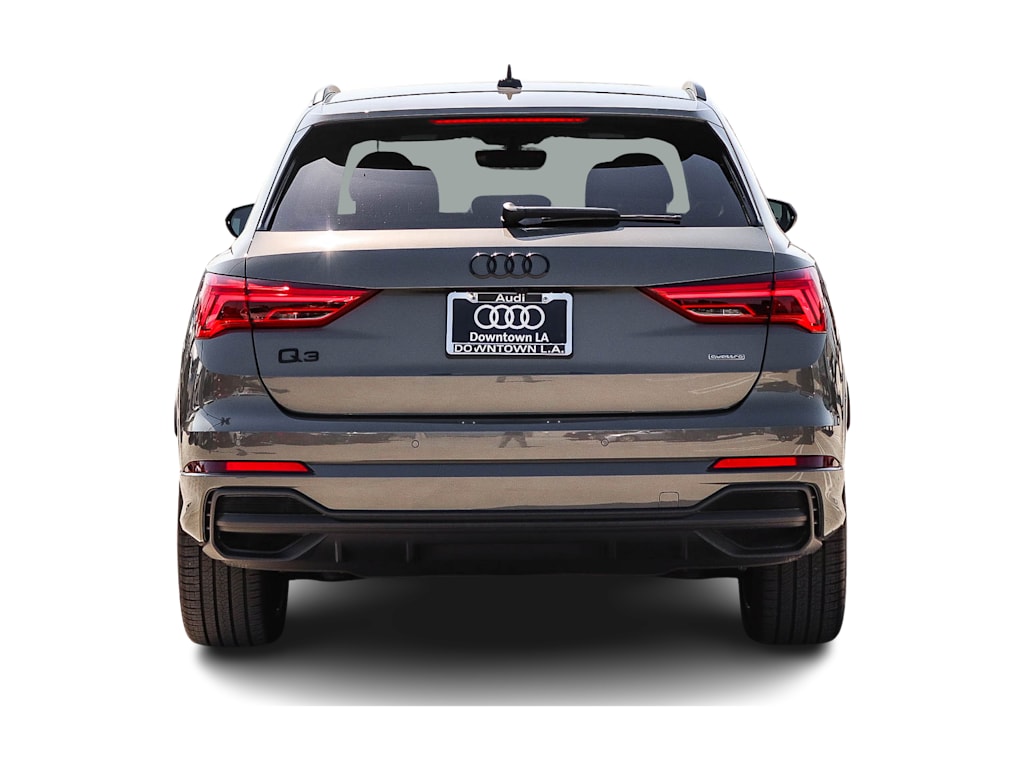 Thumbnail: 2025 Audi Q3 - 4