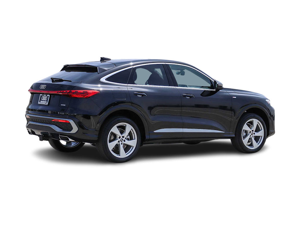 Thumbnail: 2026 Audi Q5 - 17