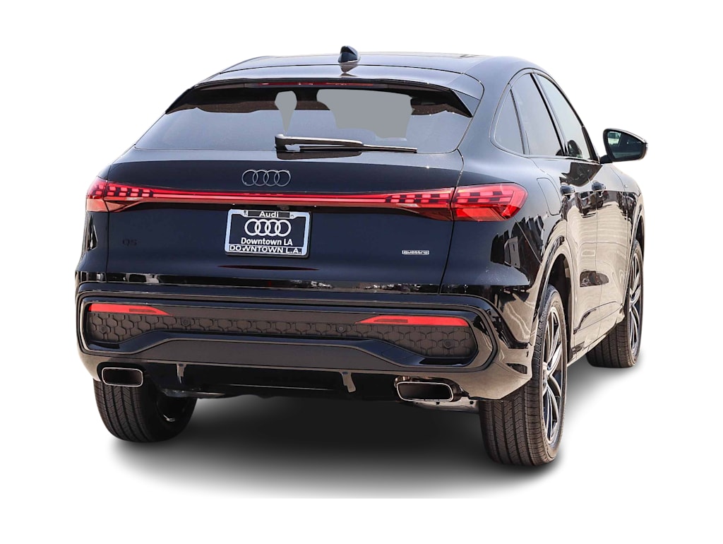 Thumbnail: 2026 Audi Q5 - 4