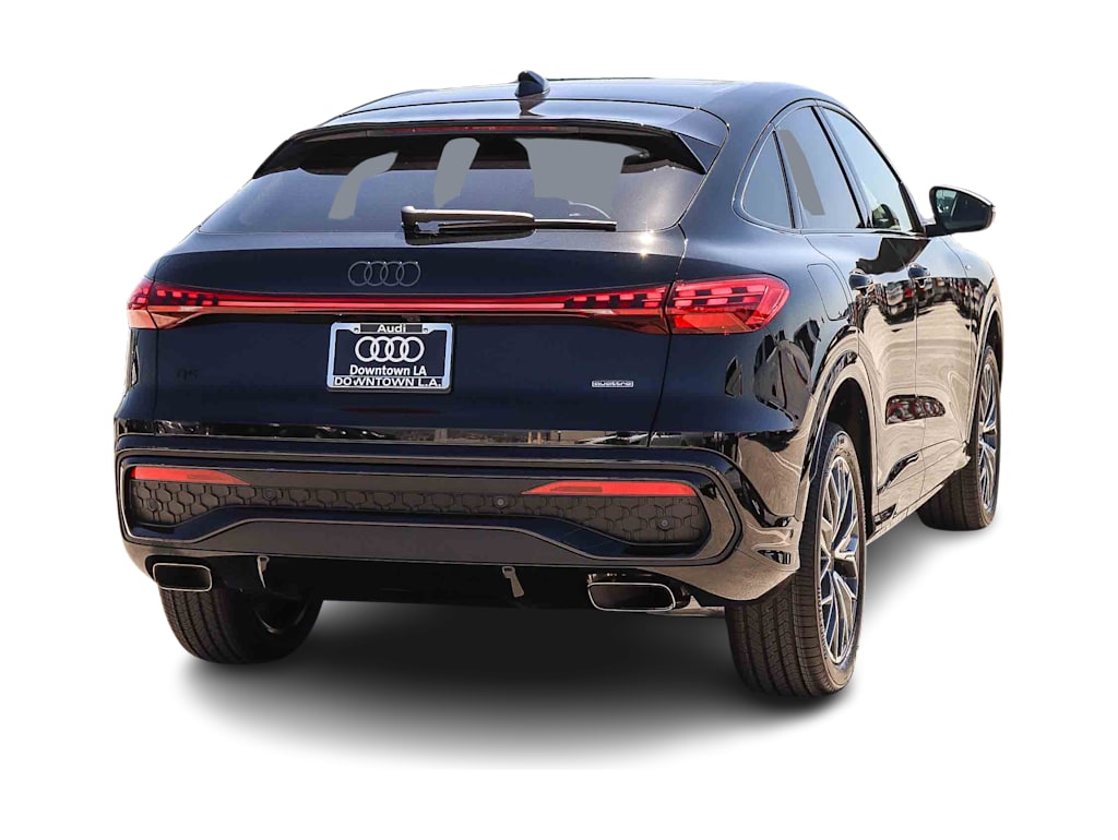 Thumbnail: 2026 Audi Q5 - 18