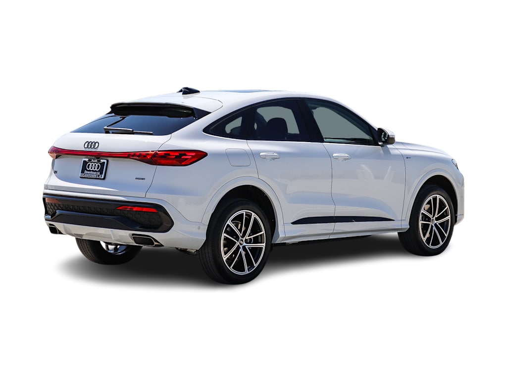 Thumbnail: 2026 Audi Q5 - 18