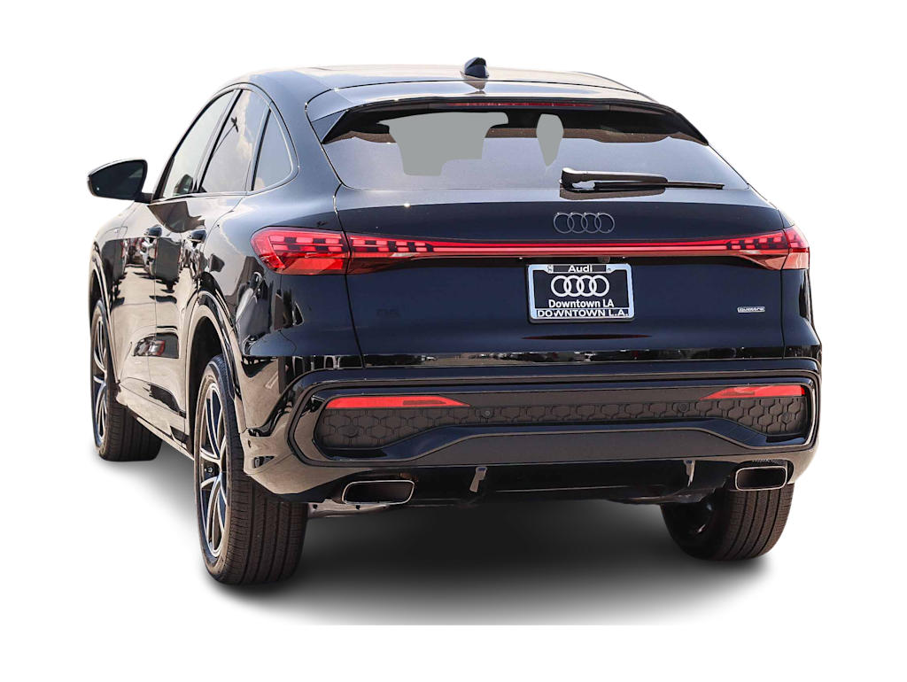 Thumbnail: 2026 Audi Q5 - 3
