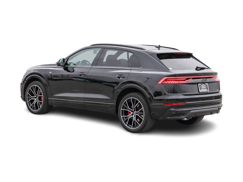 Thumbnail: 2023 Audi Q8 - 3