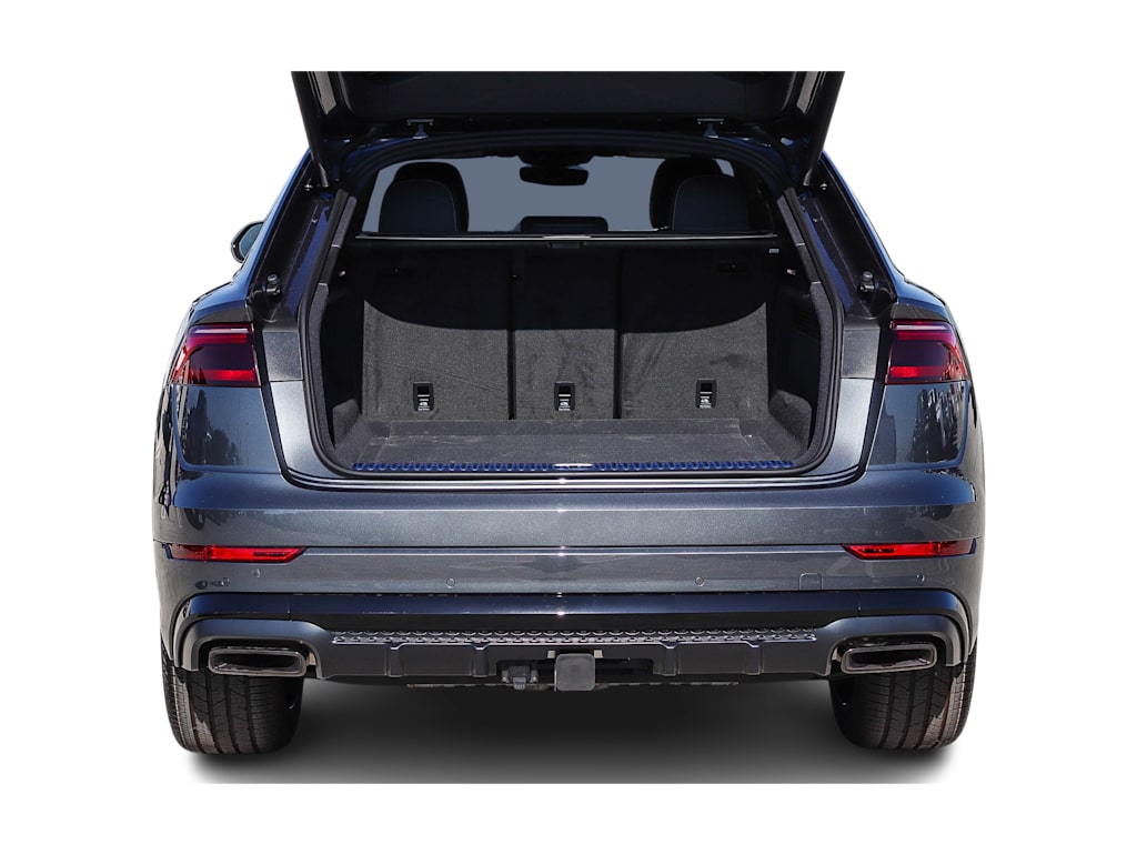 Thumbnail: 2026 Audi Q8 - 16